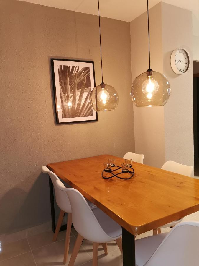 Naufragos Apartament Торевьиа Экстерьер фото