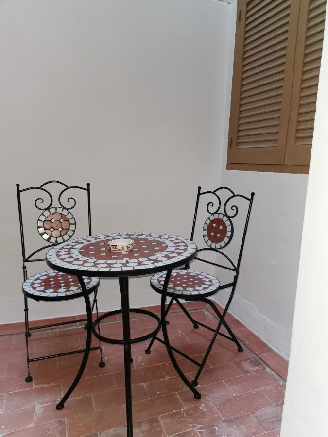 Naufragos Apartament Торевьиа Экстерьер фото